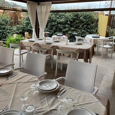 I Graniti Villa Monti ภายนอก รูปภาพ