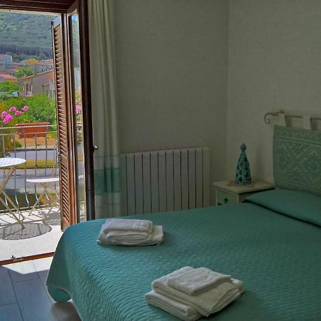 I Graniti Villa Monti ภายนอก รูปภาพ