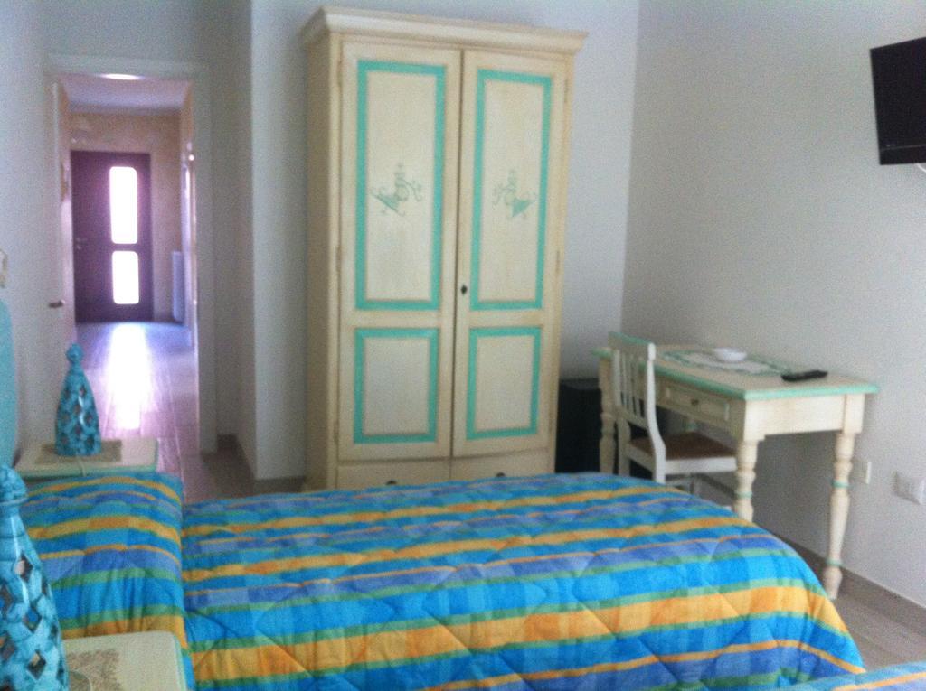 I Graniti Villa Monti ภายนอก รูปภาพ