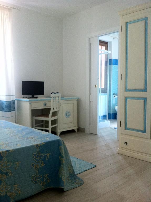 I Graniti Villa Monti ภายนอก รูปภาพ