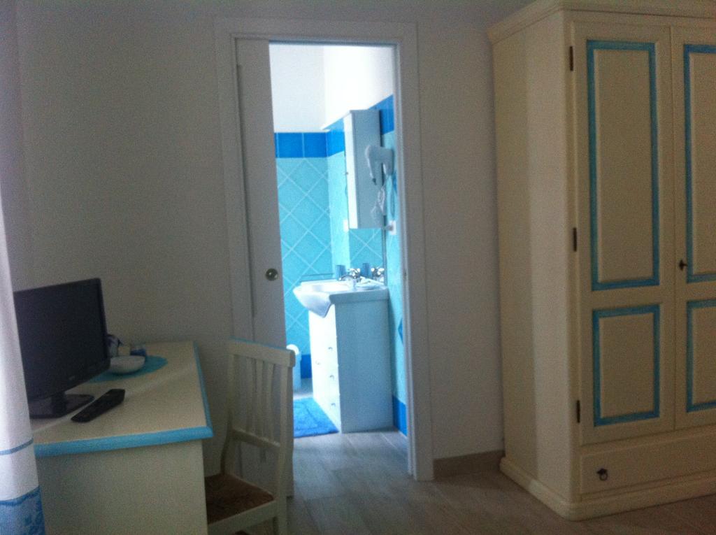 I Graniti Villa Monti ภายนอก รูปภาพ