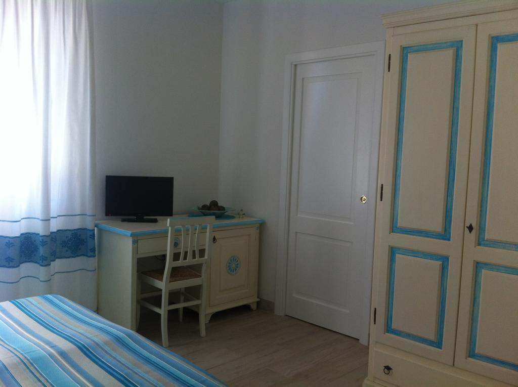 I Graniti Villa Monti ภายนอก รูปภาพ