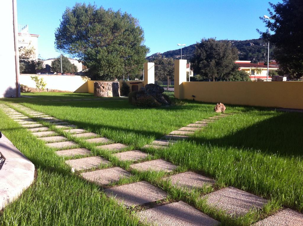 I Graniti Villa Monti ภายนอก รูปภาพ