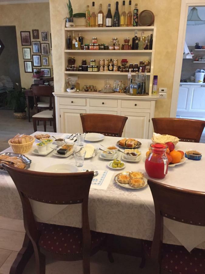 I Graniti Villa Monti ภายนอก รูปภาพ